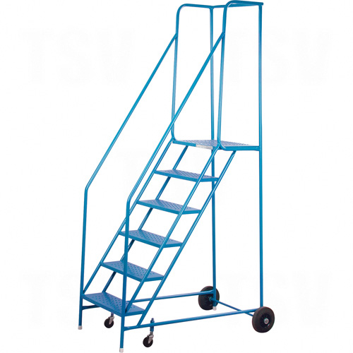 MA617 - Rolling Step Ladders